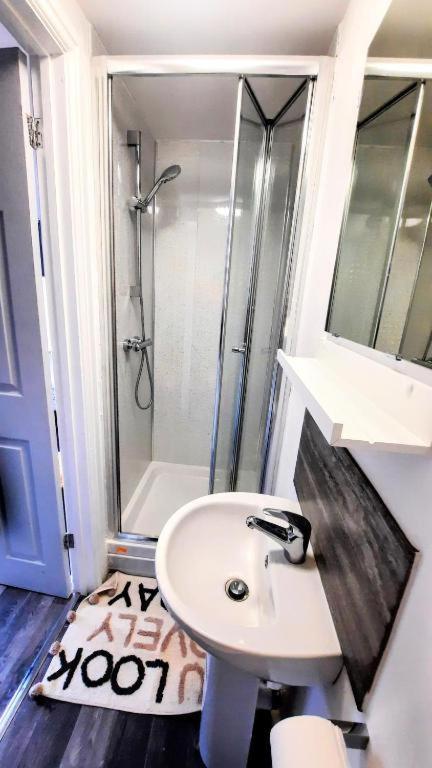 Premier Nottingham Studios - Burford Road Εξωτερικό φωτογραφία